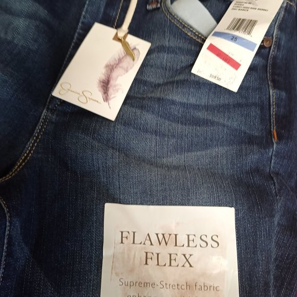 NWT Jessica Simpson Super Stretch Rodeo Curvy High Rise Jeans, Size 25 - Picture 3 of 8